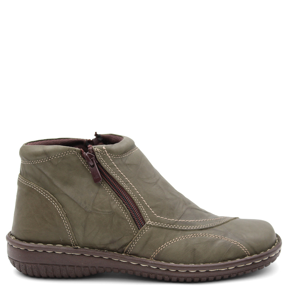 5250-27 WOMENS FLAT BOOT