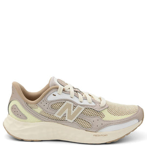 Beige and brown Arishi Lux sneaker with New Balance logo 