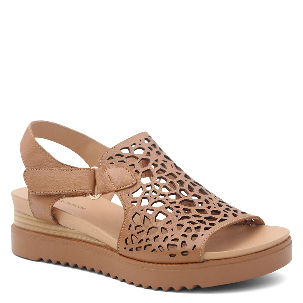 Django & Juliette Ansh Womens Dark Tan Sandal