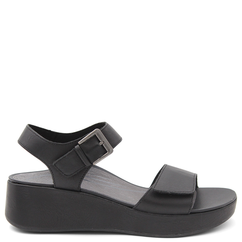 Atrex Women's wedge Sandals Black