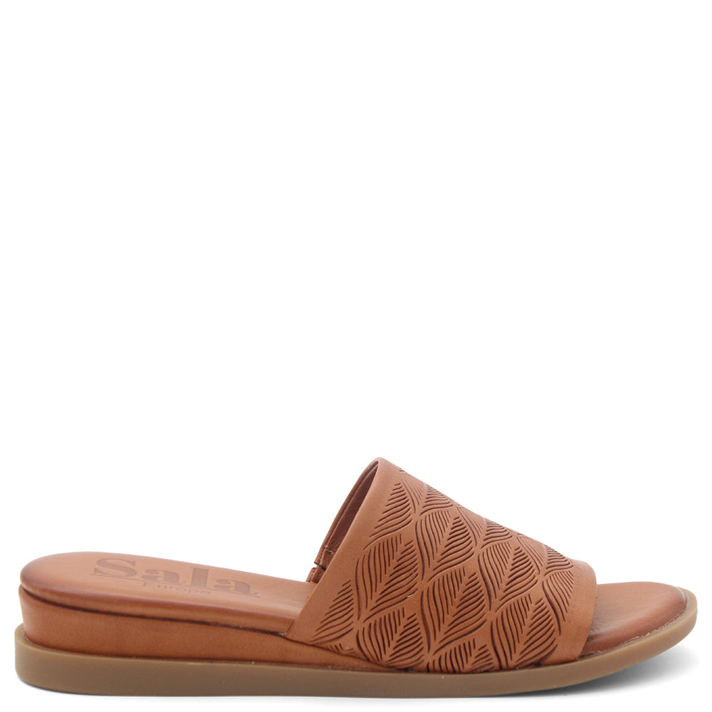 Sala Benny Womens Flat Slide Coconut