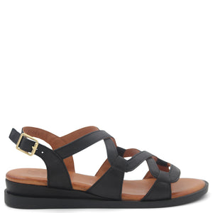 Sala Berry Womens Flat Sandal Black