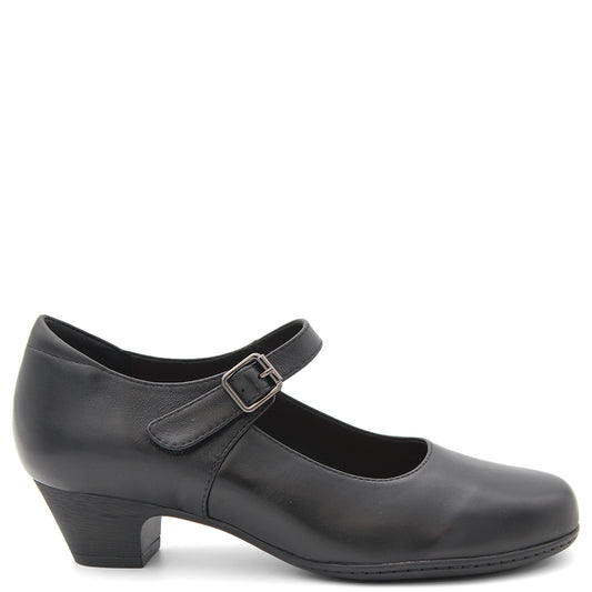 CBD CORP WOMEN'S LOW HEELS