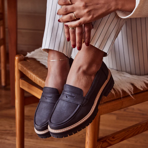 Toms Cara Women's Loafer