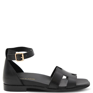 Django & Juliette Efron Women's Flat Sandals Black