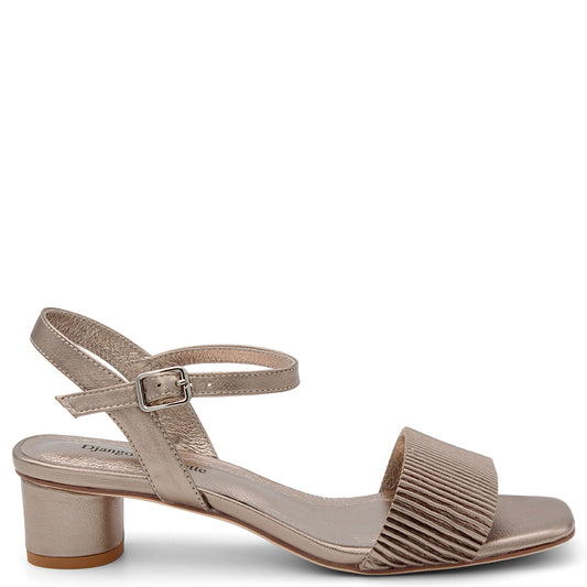 Django & Juliette Hanita Women's Low Block Heel