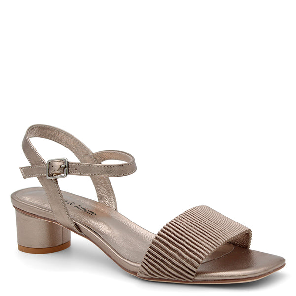Django & Juliette Hanita Women's Low Block Heel