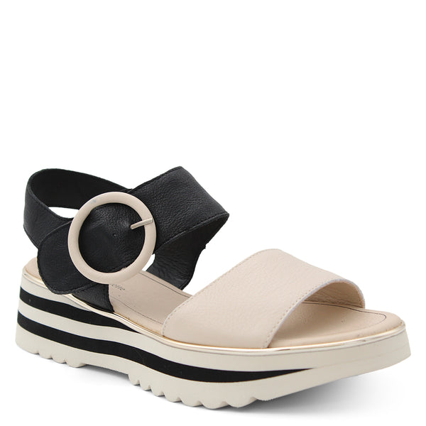 Django & Juliette Harlows Womens Flat Sandal Milk Black