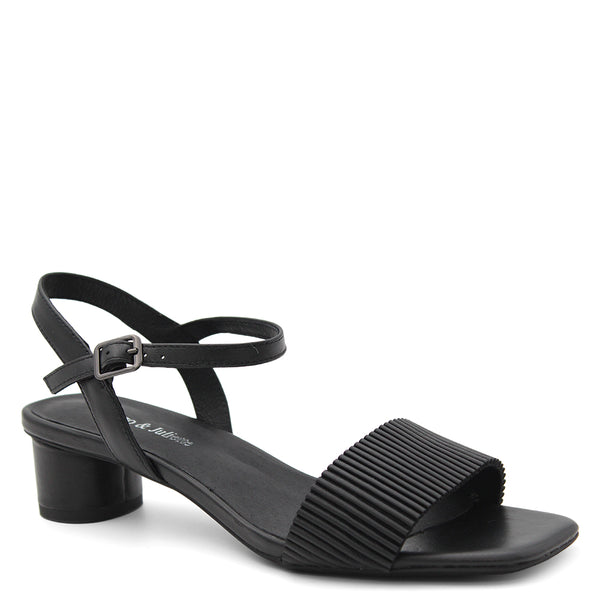 Django & Juliette Hanita Women's Low Block Heel