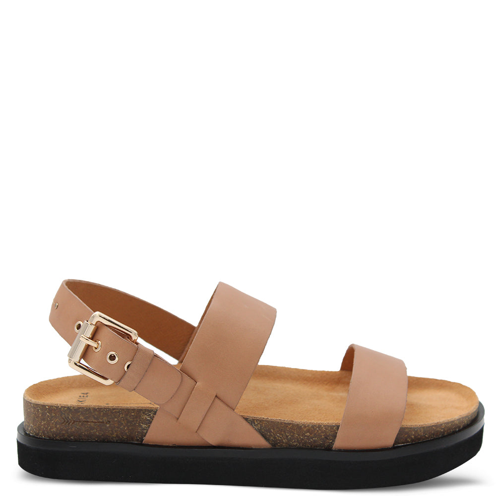 Frankie4 Hunter Women's Sandals Camel