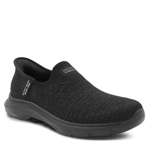GO WALK 7 SPRINGTIME WOMENS SLIP IN SNEAKER