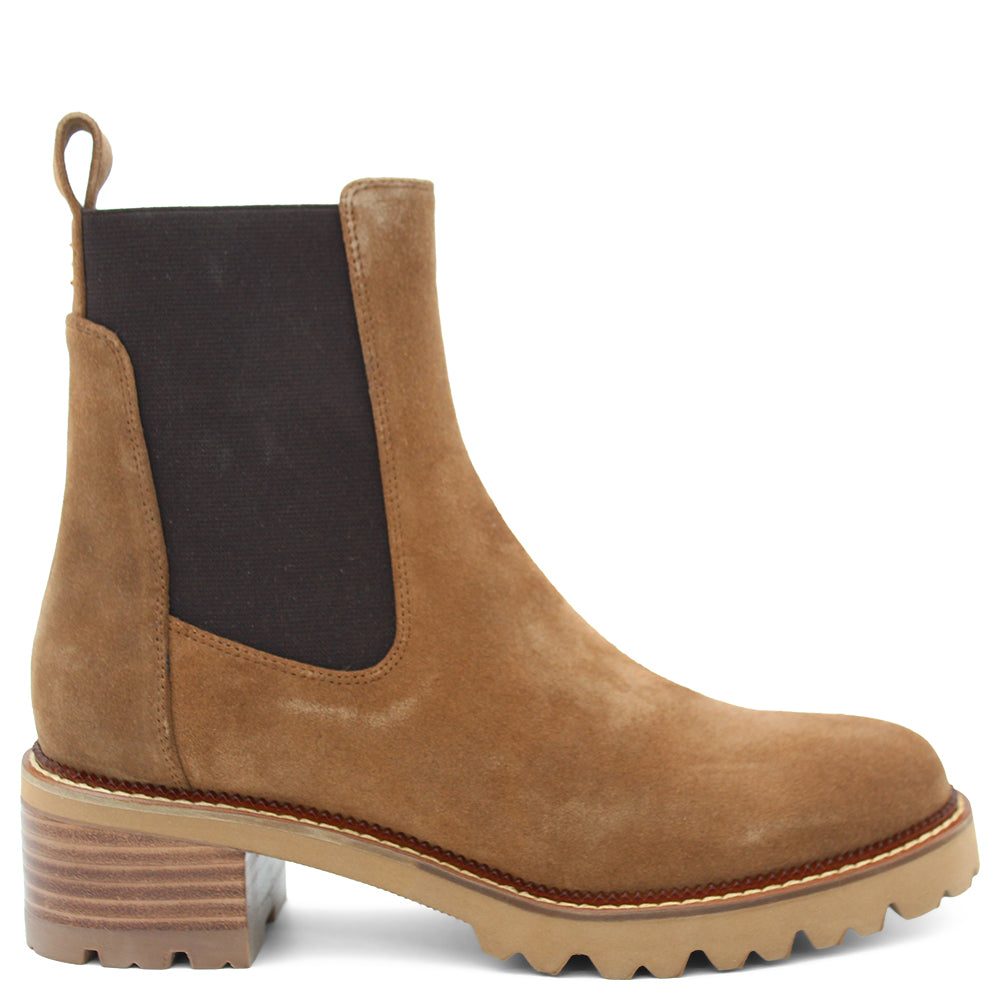 EOS Footwear Linear Women's Chunky Sole Boots