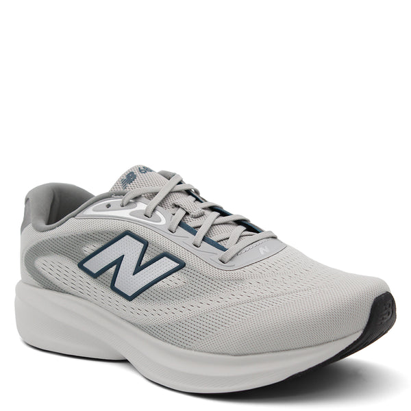 A light gray New Balance m680 men's running shoe with a white sole and a navy blue outlined 'N' logo on the side, 