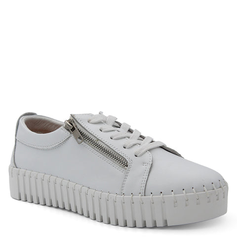 Bay Lane New Medusa Womens Flat Sneaker White