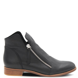 Django & Juliette Nory's Womens Flat Boots