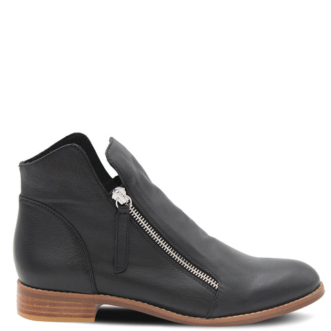 Django & Juliette Nory's Womens Flat Boots
