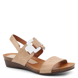 Zeta Onus Womens Flat Sandal Beige Blanco