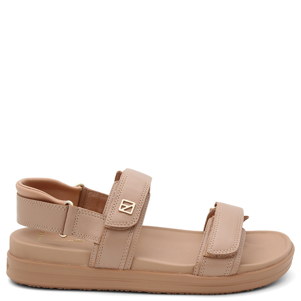Frankie4 Rome Women's Slides