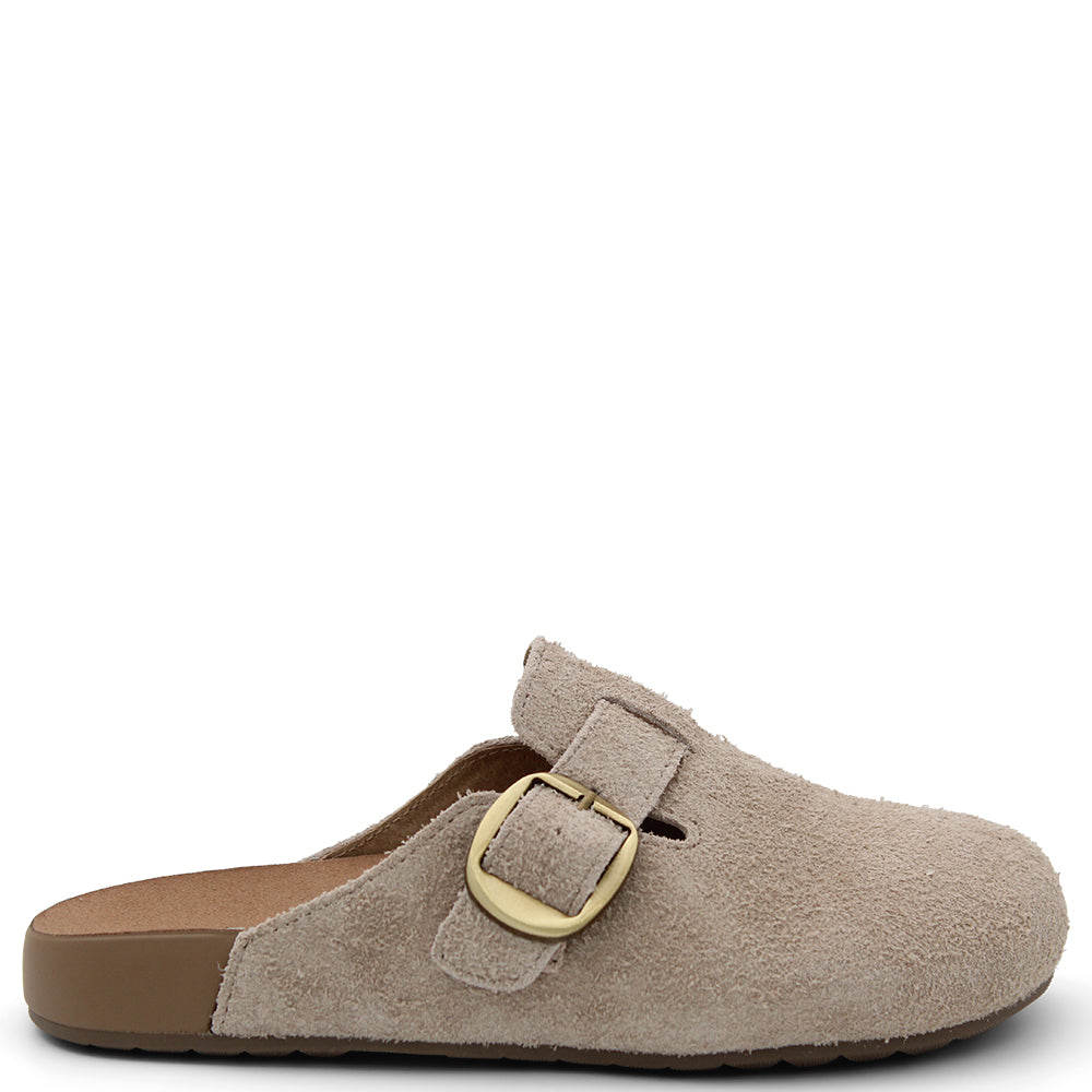 Alfie & Evie Totty Womens Flat Clog Beige