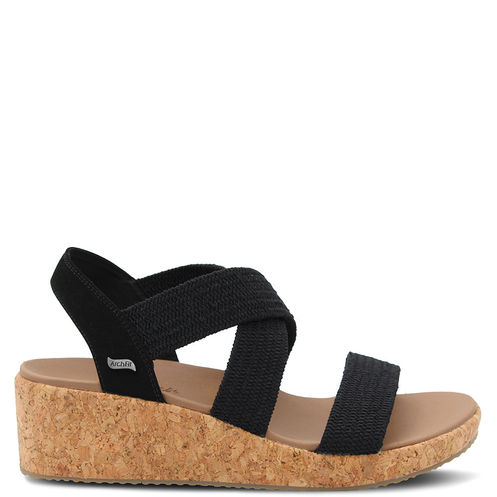 BEVERLEE LOVE STAYS WOMENS WEDGE SANDAL