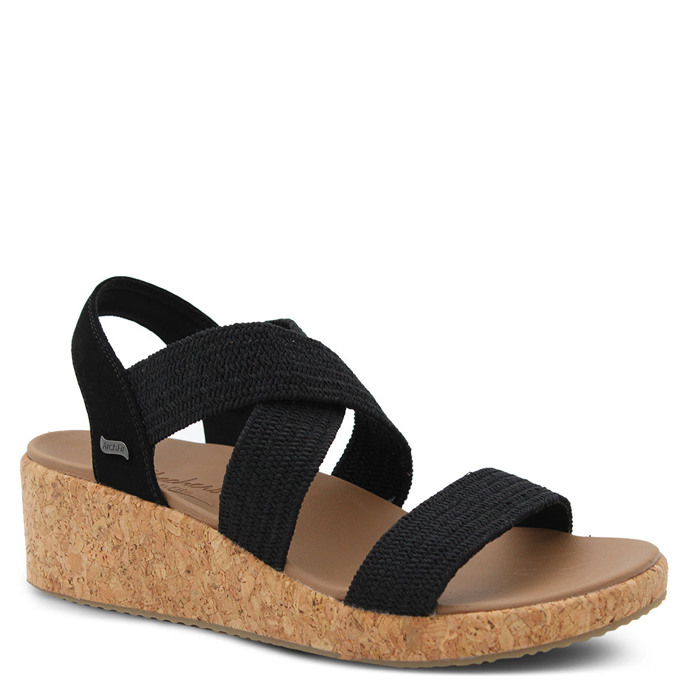 BEVERLEE LOVE STAYS WOMENS WEDGE SANDAL