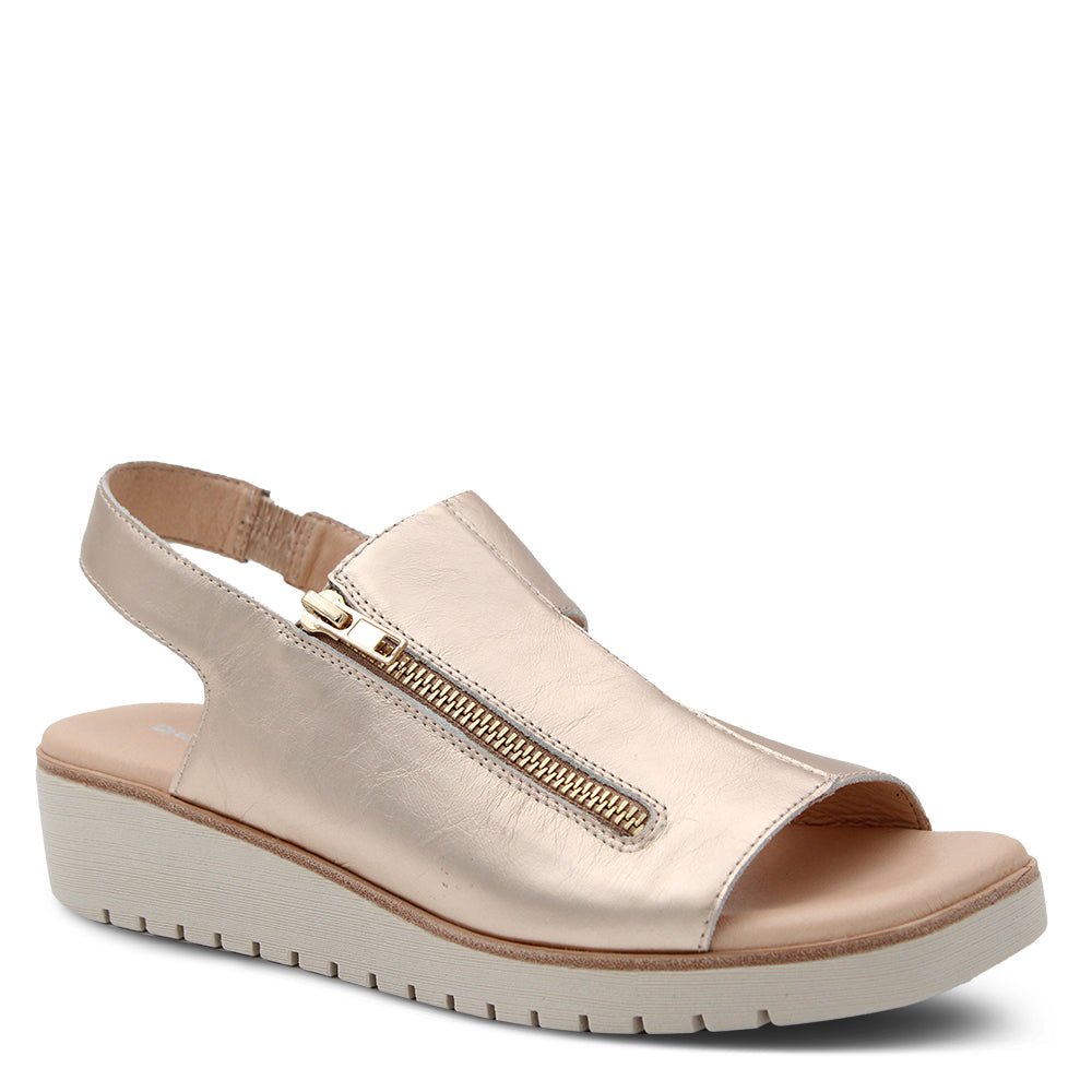 Django & Juliette Kemma Womens Wedge sandals