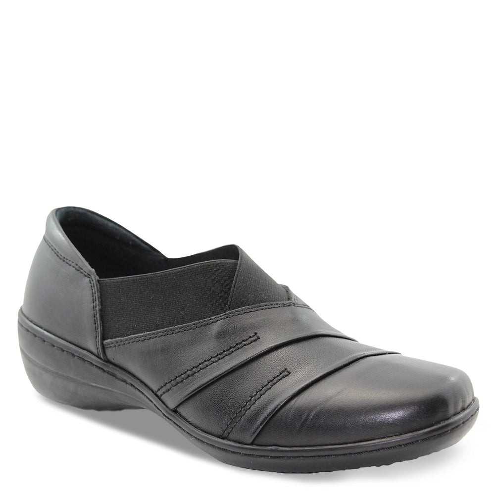 Cabello 5220 black flat court shoe