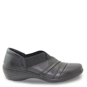 Cabello 5220 black flat court shoe