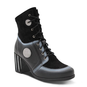 MACIEJKA 5599 Women's Heel Boots Black & Silver