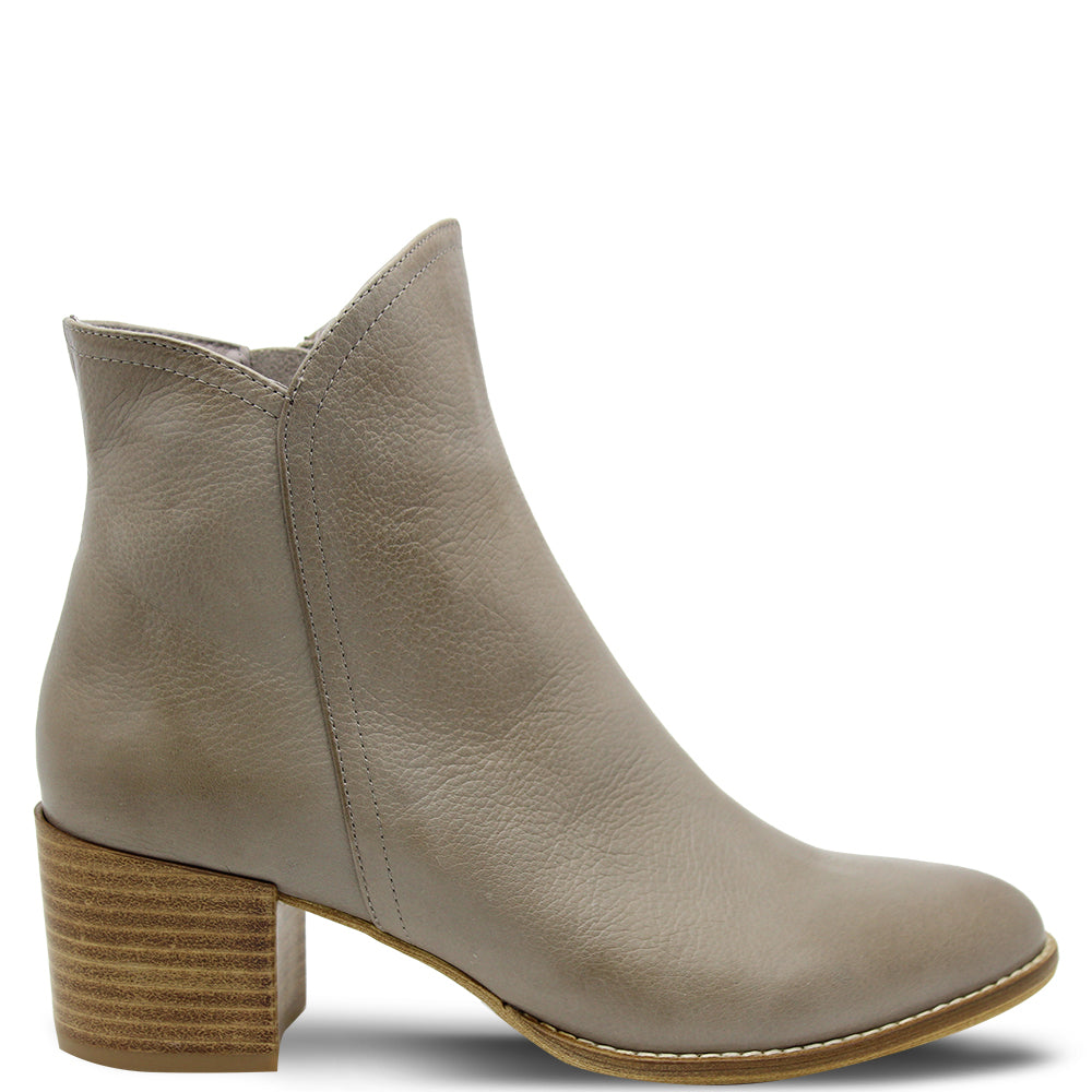 Django & Juliette Mockas Women's Low Heel Ankle Boots Taupe