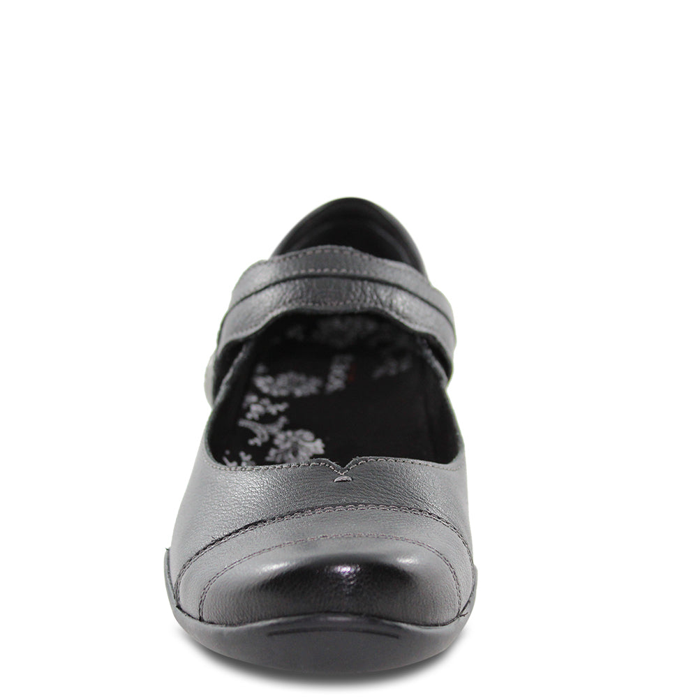 Taos Applause Black Womens flat shoe