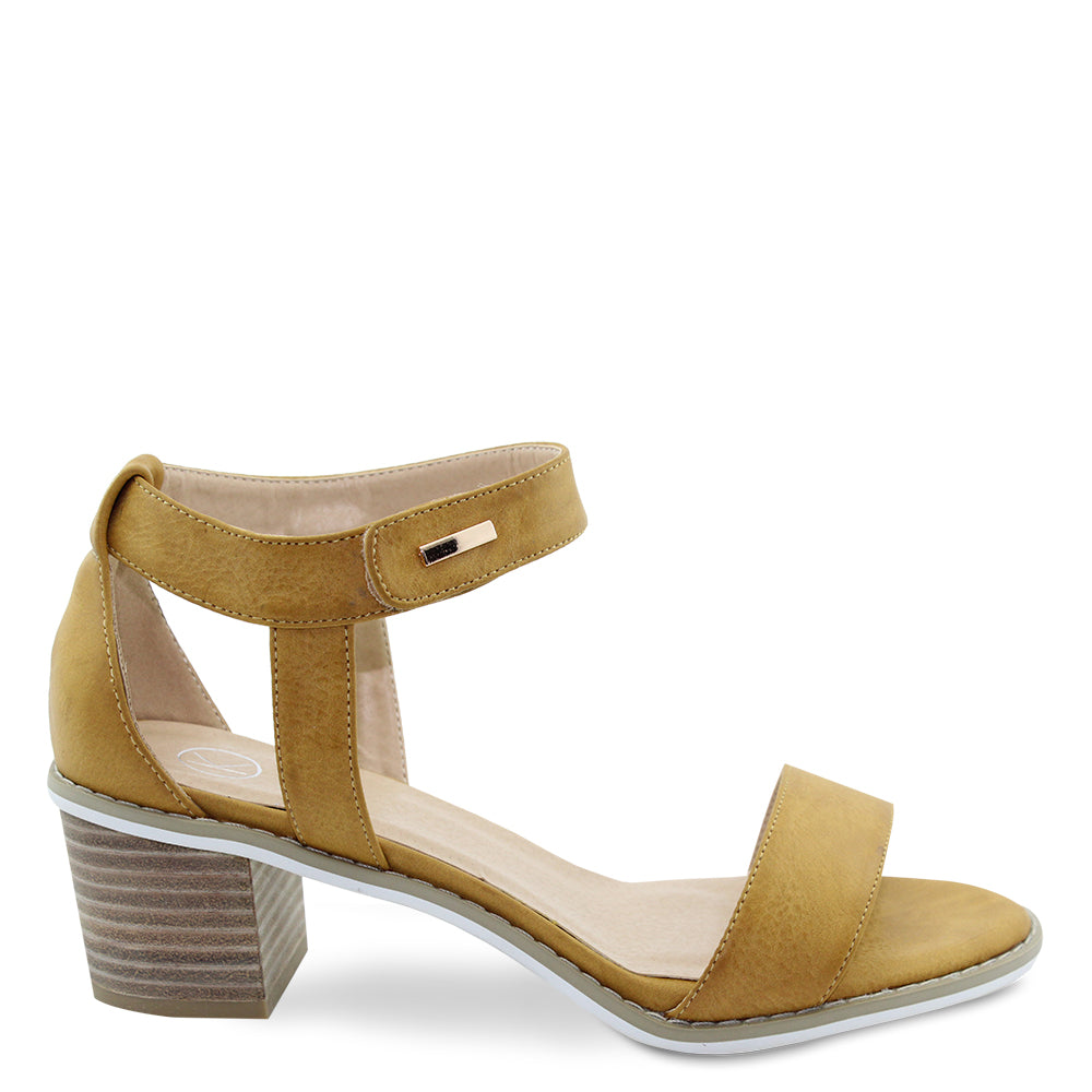 Ko Trinny Camel Womens Sandal