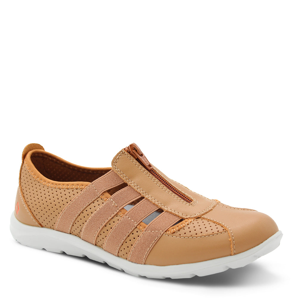 CC Resorts Christine women's casual sneakers Tan