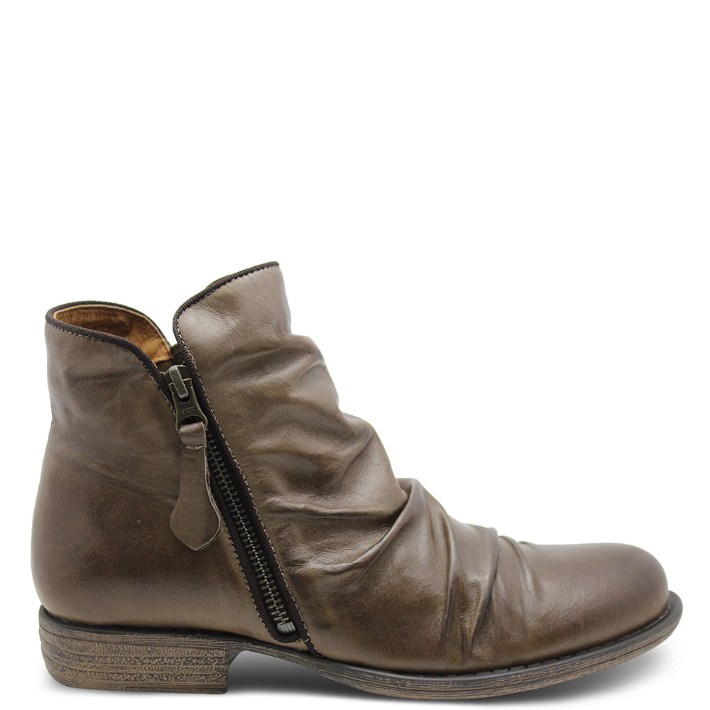 Eos Willet Kangaroo Womens Flat Boot
