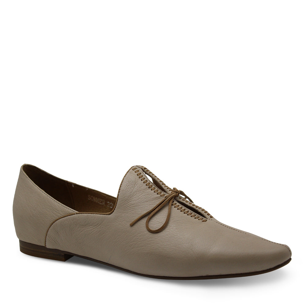 Tope End Sommer Nude/Tan Womens Flat