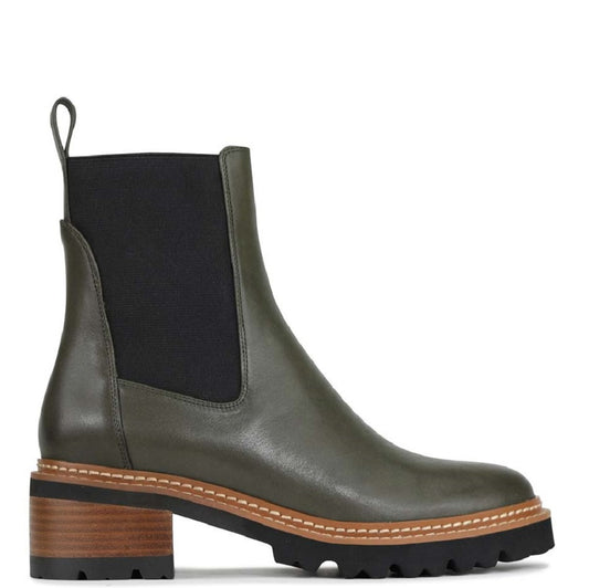 EOS Footwear Linear Women's Chunky Sole Boots