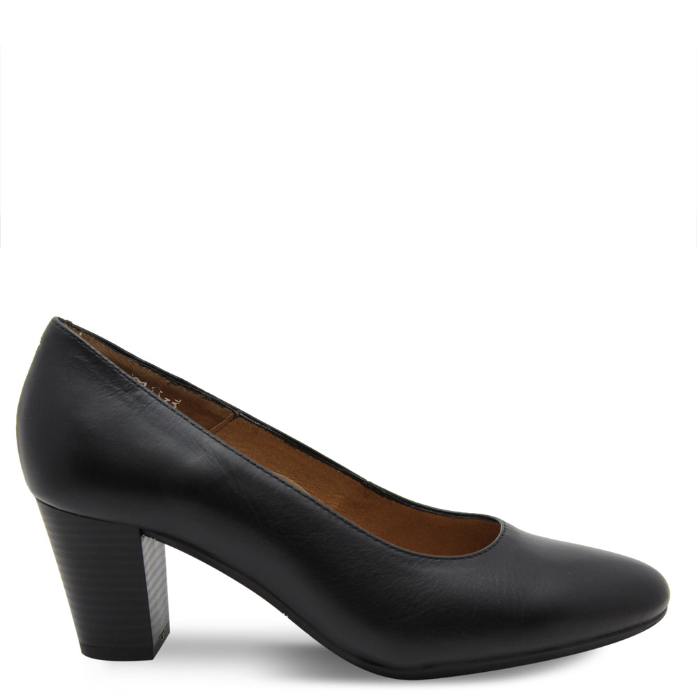 Hostess Aerobics 55 black heel court shoes black