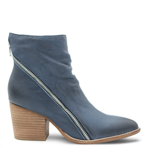 Django & Juliette Kopke Heel Boots Navy