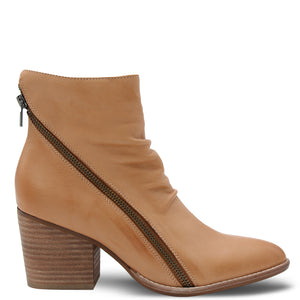 Django & Juliette Kopke Heel Boots Tan