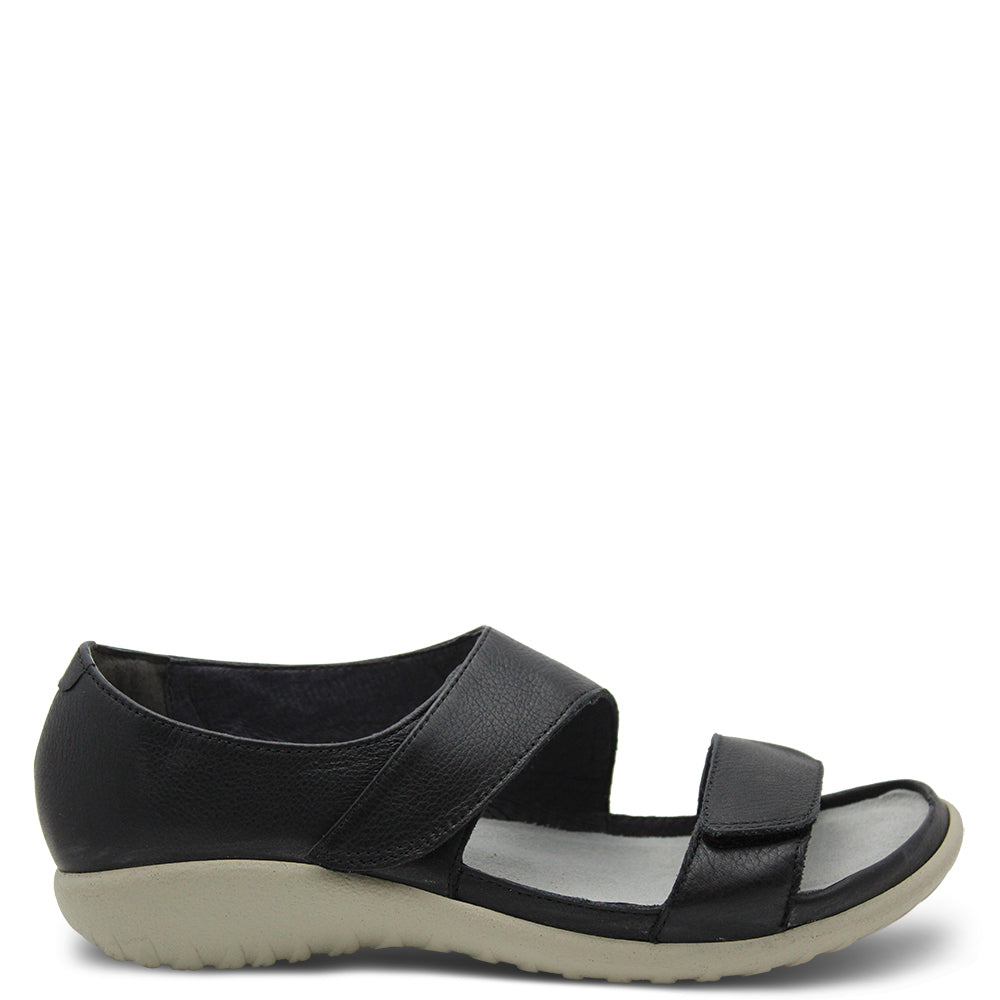 Manawa by Naot women's comfort sandals  Black